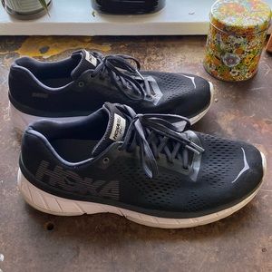 Hoka one one cavu womens sneaker